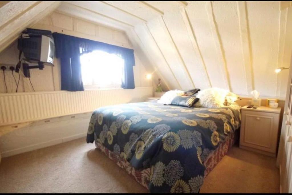 3Bedroom Beautiful Cottage Cheshunt Kültér fotó